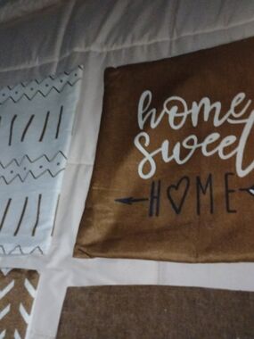 SHEIN Brown and White "Home Sweet Home" Accent Pillow Set Of 4.